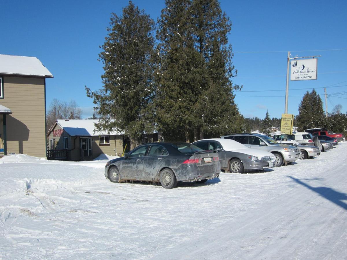 Sauble River Marina And Lodge Resort Sauble Beach Exterior foto