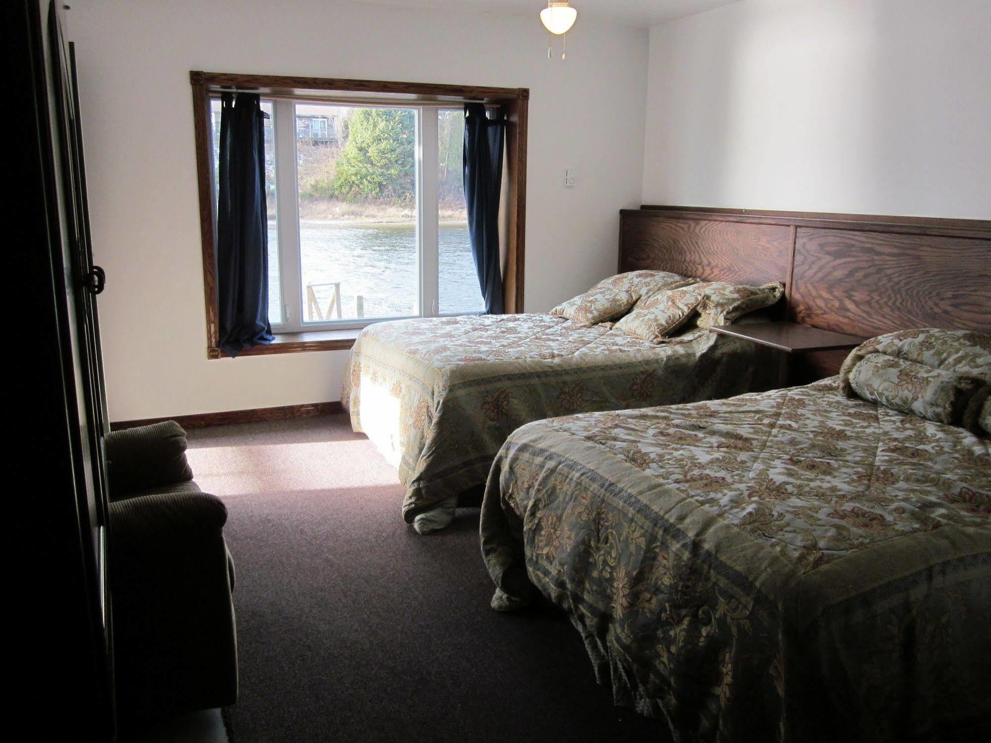 Sauble River Marina And Lodge Resort Sauble Beach Exterior foto